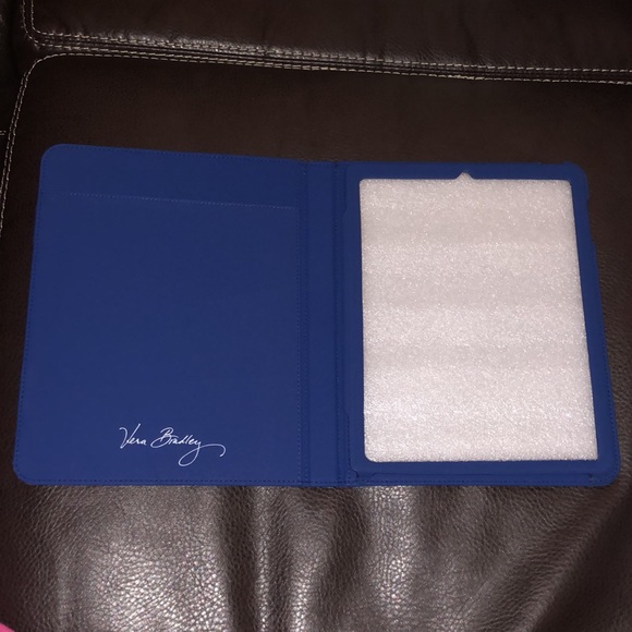 NWOT Vera Bradley IPad 2 or later case - Picture 6 of 11